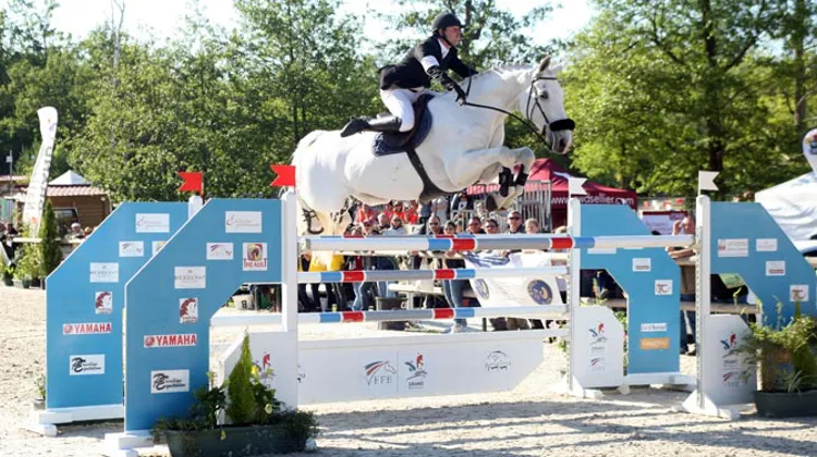 Mathieu Billot et Pardoes ont remporté l'étape de Marolles-en-Brie en 2012© PSV Morel