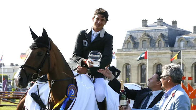 Radieux comme le soleil, Steve Guerdat brille toujours avec Jalisca Solier. Photo RB Presse
