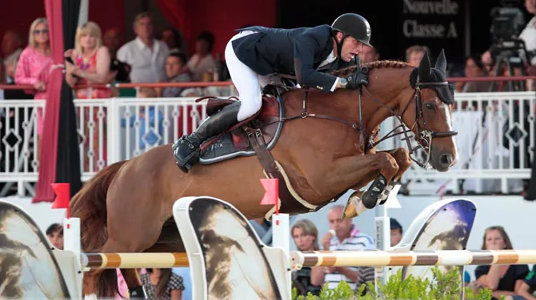 L'an dernier, Kevin Staut avait défendu les couleurs françaises aux rênes de Rêveur de Hurtebise*HDC, ici à Cannes, avec lequel il s'était classé deuxième du Grand Prix. Photo Scoopdyga