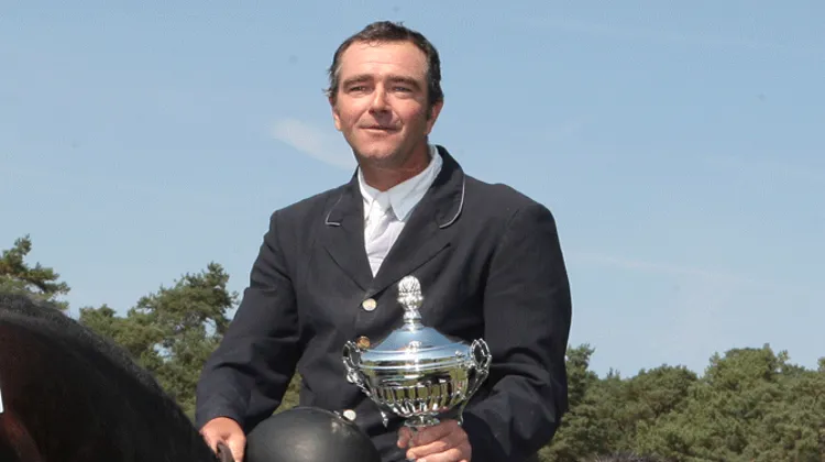 En 2009, Stéphane Delaveau a mené Quool du Bois Margot jusqu'à la victoire dans le championnat de France des chevaux de cinq ans. Photo Scoopdyga