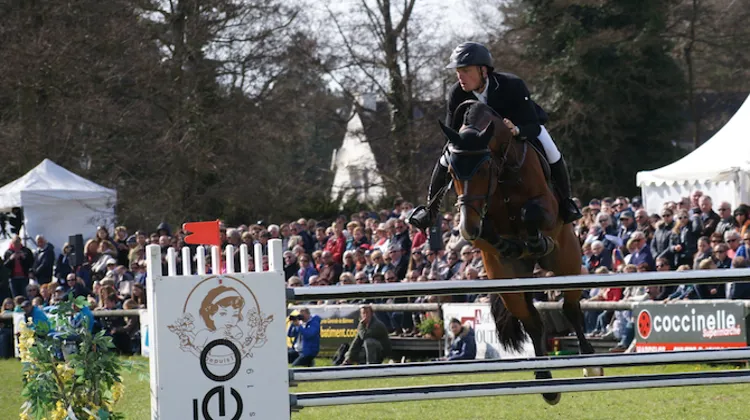 Willem Greve et Carambole ont remporté leur troisième Grand Prix de l'année, cet après-midi à Neufchâtel-Hardelot. Photo Samouraï communication