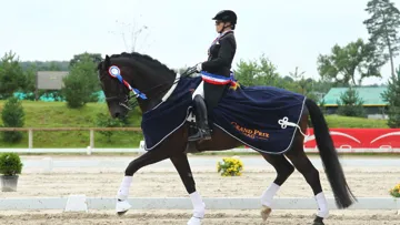 Myriam Victor Thomas a remporté l'Amateur Élite ce matin avec Qwismel d'Hebecourt. Photo PSV Morel