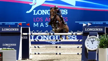 Kent Farrington, ici avec Blue Angel, a remporté deux épreuves à Los Angeles. Photo Scoopdyga