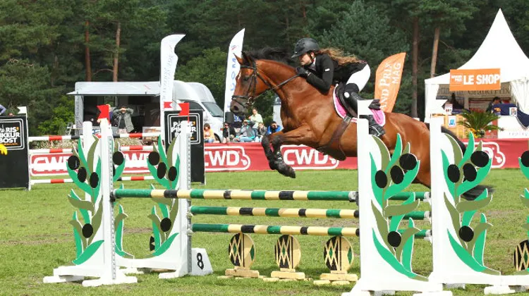 Mélanie Sublet Garin sur Malibu s'est imposée dans le Prix Animo Amateur 2. Crédit PSV Morel