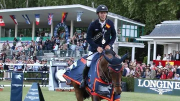 Maikel van der Vleuten et VDL Groep Verdi NOP l'ont magnifiquement emporté ce soir à Madrid. Photo Stefano Grasso/LGCT