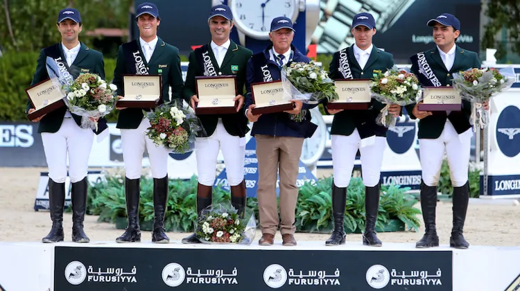 La victoire est revenue à Pedro Veniss, Rodrigo Pessoa, Stephan de Freitas Barcha, Yuri Mansur Guerios et Felipe Amaral, placés sous la conduite de Caio Carvalho