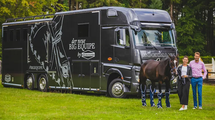 Une entreprise familiale devenue synonyme du transport de chevaux par excellence