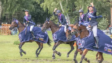 Thaïs Meheust, Victor Burtin, Victor Levecque, Romain Sans feront de beaux rêves ce soir.