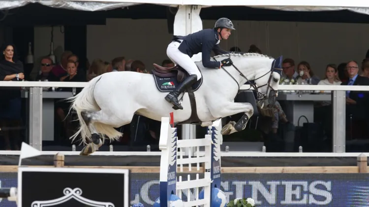 Ben Maher, victorieux en 2013, sera de retour cette année sur le sol londonien avec Cella.