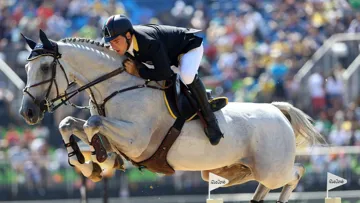 Emanuele Gaudiano et Caspar 232 ont terminé leur week-end par une belle victoire dans le Grand Prix.