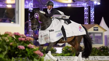 Quatrième médaille d'or en six semaines pour Jessica von Bredow-Werndl et Dalera !