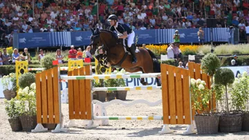 Photographiés ici à Berlin en 2018, Michael Jung et FischerChelsea ont remporté à Mannheim un second Grand Prix CSI 4*, après celui de Dortmund en 2019.