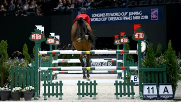 En avril 2018 à l’AccorHotels Arena de Paris, l’Américaine Beezie Madden et l’exceptionnel Breitling LS ont délivré un véritable récital, survolant les très beaux obstacles produits par Jumping MM.