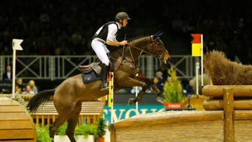 Thomas Carlile et Birmane, ici au cross indoor de Bordeaux en 2019.