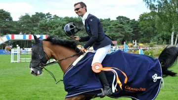 Nicolas Delmotte et Connor 48 au tour d'honneur