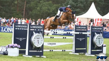 Grâce notamment au sans-faute d'Harry Charles, en tête du championnat individuel, les Britanniques ont pris le leadership de la compétition par équipes.