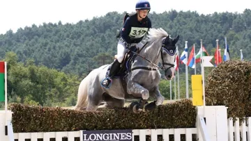 Avec Daniel del Impermeable, Anouk Canteloup courra demain pour un ou deux premiers titres de championne d'Europe, collectivement comme individuellement.