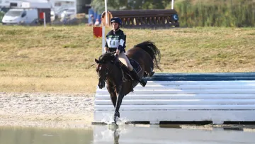 Lisa Gualtieri et O Ma Doue Kersidal en route vers le titre.