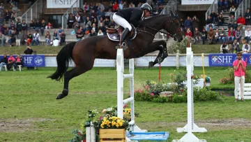 Uzi de la Beka, montée par Jacques Bonnet, s'est imposée dans le championnat des sept ans.