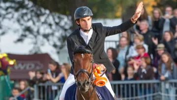 Astier Nicolas, deuxième français de l'histoire à remporter les étoiles de Pau