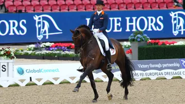 Glock’s Romanov, l'étalon de Hans Peter Minderhoud fait son grand retour après plus d'un an d'absence