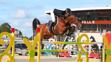 Alexandra Francart et Quelstar du Vic Bilh ont remporté le Grand Prix CSI 3* de La Capelle d'une belle manière.
