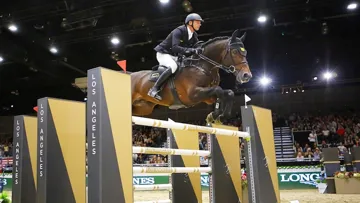 Marco Kutsher a créé une demi-surprise avec Van Gogh!