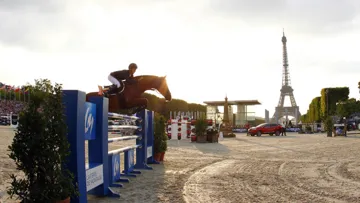 À Paris, Bertram Allen et Romanov ont signé une belle victoire dans le Global Champions Tour.