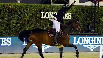 Mohammed Ghanem al-Hajri et Pour Le Poussage ont scellé l’étonnante victoire émiratie.