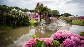 La Bretonne Margaux Rocuet a rajouté son nom au palmarès du Derby du Jumping de Dinard.