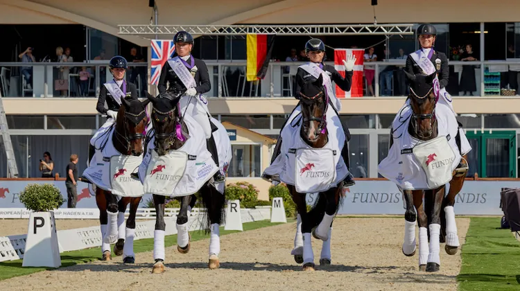 Helen Langehanenberg, Isabell Werth, Dorothee Schneider et Jessica von Bredow-Werndl se parent d'or à Hagen !
