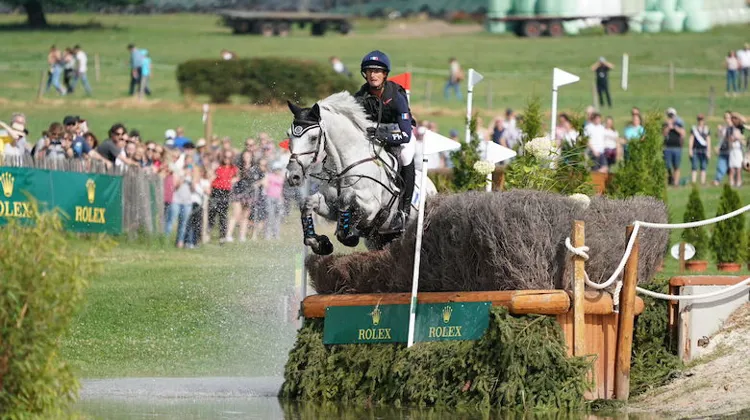 À la suite du forfait de Thibaut Valette et Qing du Briot, Christopher Six et Totem de Brécey ont intégré le trio olympique pour Tokyo. 