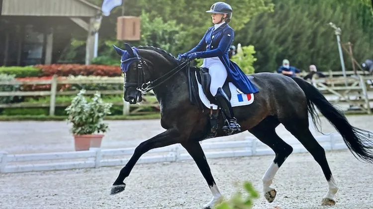  Maud Hebras et Senorita Rosa lors du CDI Juniors du Mans en juin. 