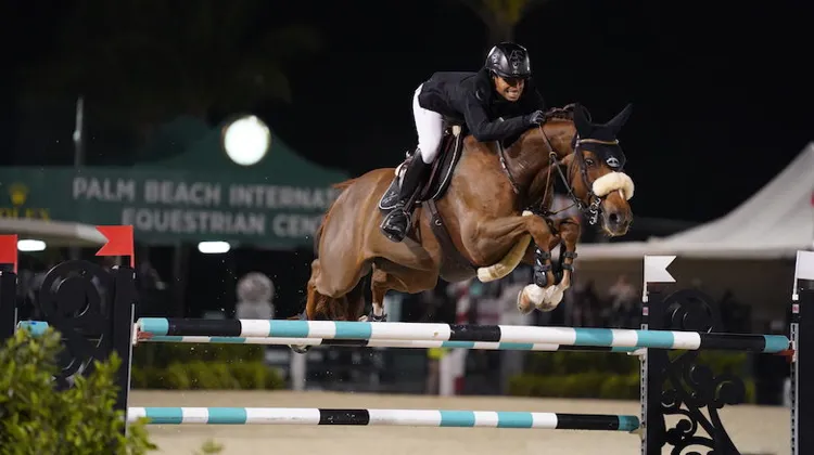 Abdel Saïd s'impose avec l'ancienne monture de Steve Guerdat, Bandit Savoie. 