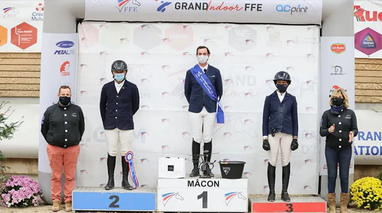 Le podium de l'épreuve de Mâcon.
