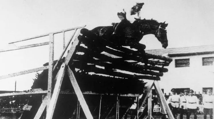 Depuis 1949, Alberto Larraguibel Morales et son emblématique Huaso sont les détenteurs du record du monde de saut en hauteur.