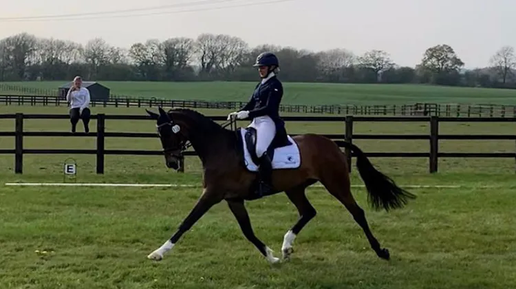 Yasmin Ingham, en tête de ce 5* vraiment pas comme les autres ! 