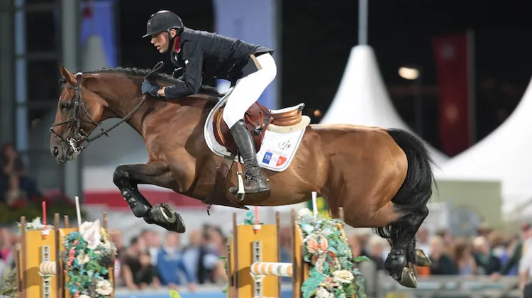 Kevin Staut et l'inoubliable Kraque Boom dans la Coupe des nations du CHIO d'Aix-la-Chapelle en 2010.