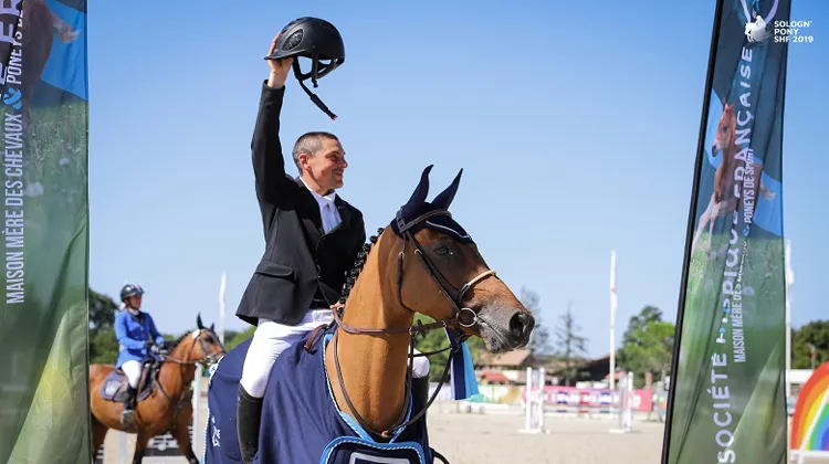 Donna Regina de Twin sacrée championne de France des six ans D