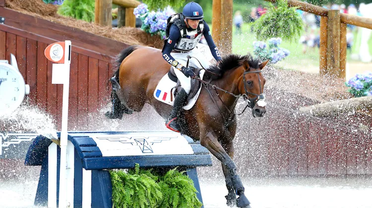 Opium de Verrières et Maxime Livio lors du cross des Jeux équestres mondiaux de Tryon.