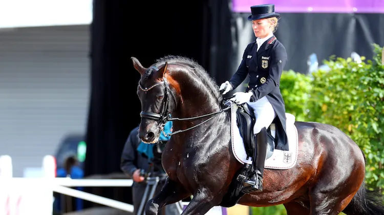 Helen Langehanenberg & Damsey FRH ont aujourd'hui pris la deuxième place du Spécial, une performance inespérée pour l'Allemande.