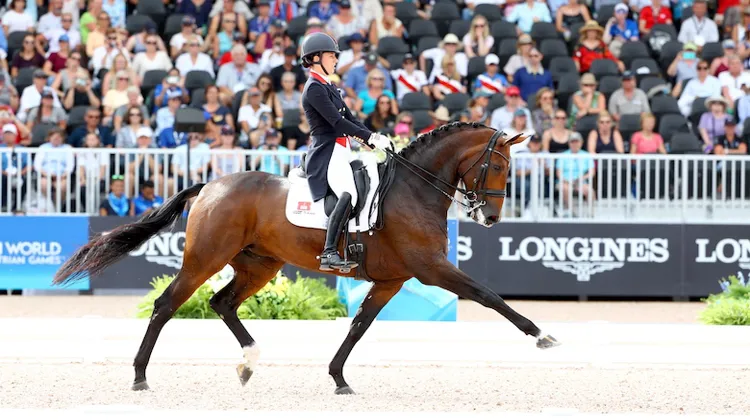 Charlotte Dujardin et Mount St John Freestyle lors des Jeux équestres mondiaux de Tryon.