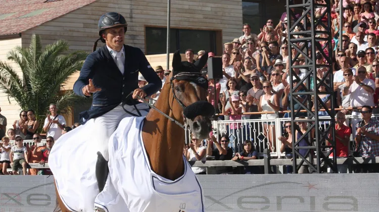Olivier Robert et Quenelle du Py, vainqueurs du Grand Prix 3* de Valence.