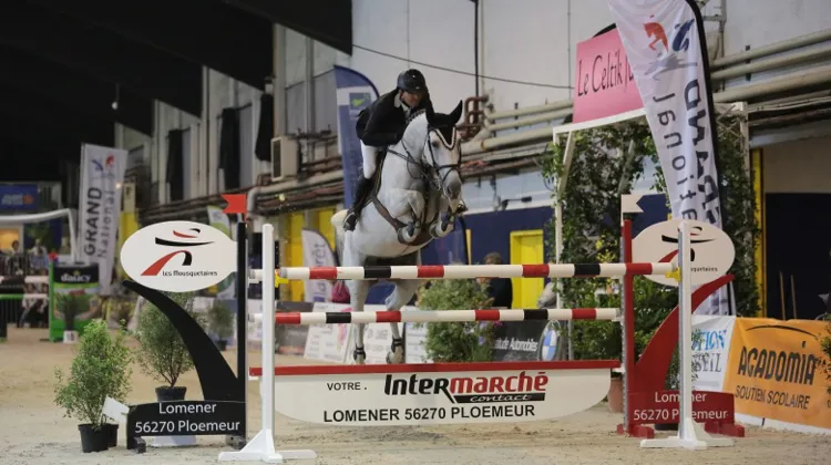 Laurent Goffinet associé à Quinette du Quesnoy, deuxième de l'édition 2014 du Grand national de Lorient