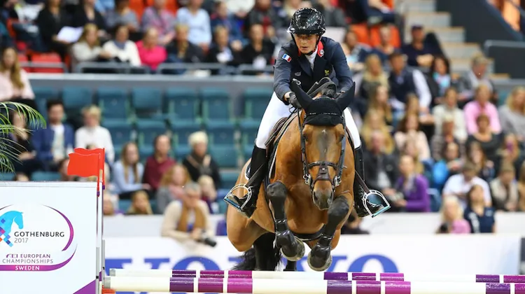 Pénélope Leprevost est en tête de la finale de Coupe du monde.