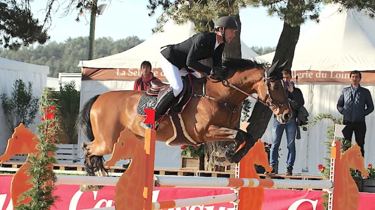 For Joy van’t Zorgvliet*HDC a bouclé de bons tours de travail dans le cadre du CSI 1*.