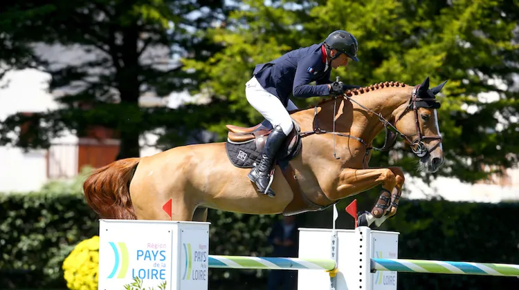 Thierry Rozier et Venezia d'Ecaussinnes lors du CSIO 5* de La Baule, le mois dernier.
