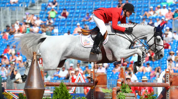 McLain Ward a signé un barrage ébouriffant avec la puissante Clinta.