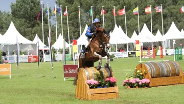 Luc Chateau magistral sur le cross de Saumur (@P Chevalier]