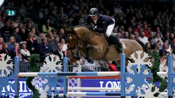 La Grande-Bertagne réussit définitivement bien à Julien Epaillard et Cristallo A*LM qui, après le Grand Prix CSI 3* de Birmigham en octobre dernier, ce sont offert le Grand Prix du vendredi du CSI 5*-W de Londres. Photo Risto Aaltonen